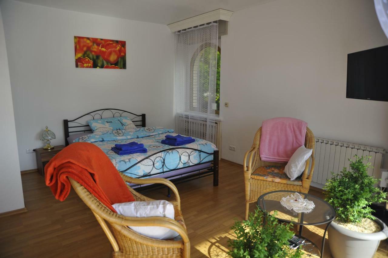 Hotel Zur Herzklinik Бад-Эйнхаузен Экстерьер фото